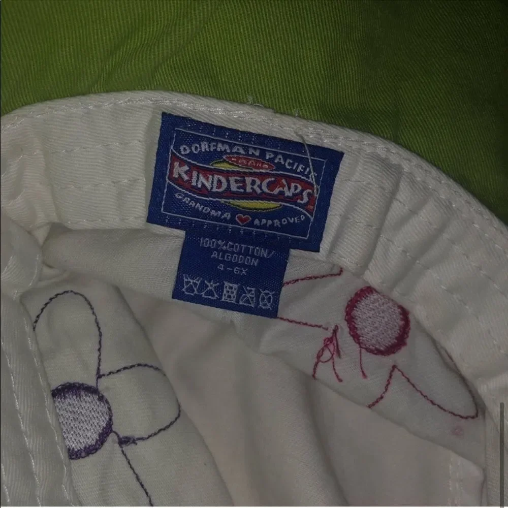 Kindercaps Y2K Floral Bucket Hat
